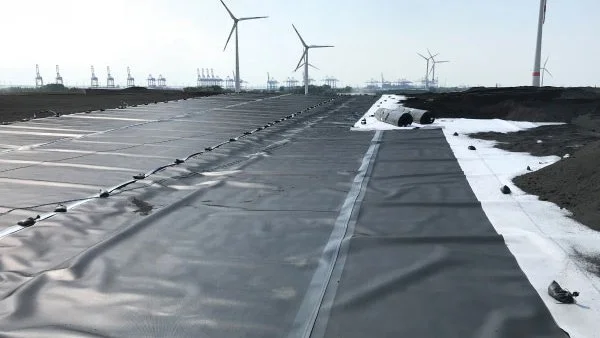 PE-HD obloge: deponija Grauer Wall, Bremerhaven